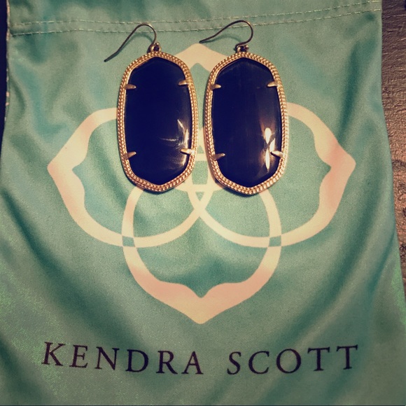 Kendra Scott Jewelry - Navy Blue Kendra Scott Danielle Earrings